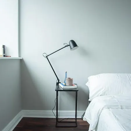 Apartamento Spacious, Modern Two Bed With Parking *